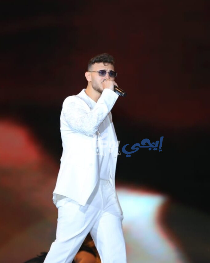 في الأسبوع الثاني لمهرجان العلمين . حفل تامر حسني كامل العدد في مسرح U Arena مهرجان الع 1 - Egypodcast.