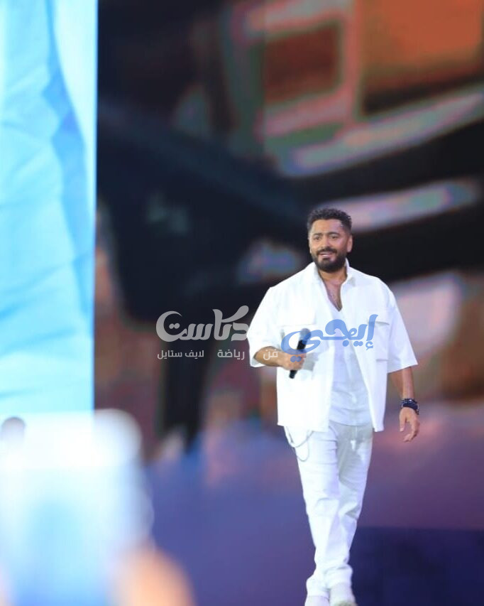 في الأسبوع الثاني لمهرجان العلمين . حفل تامر حسني كامل العدد في مسرح U Arena مهرجان الع 4 - Egypodcast.